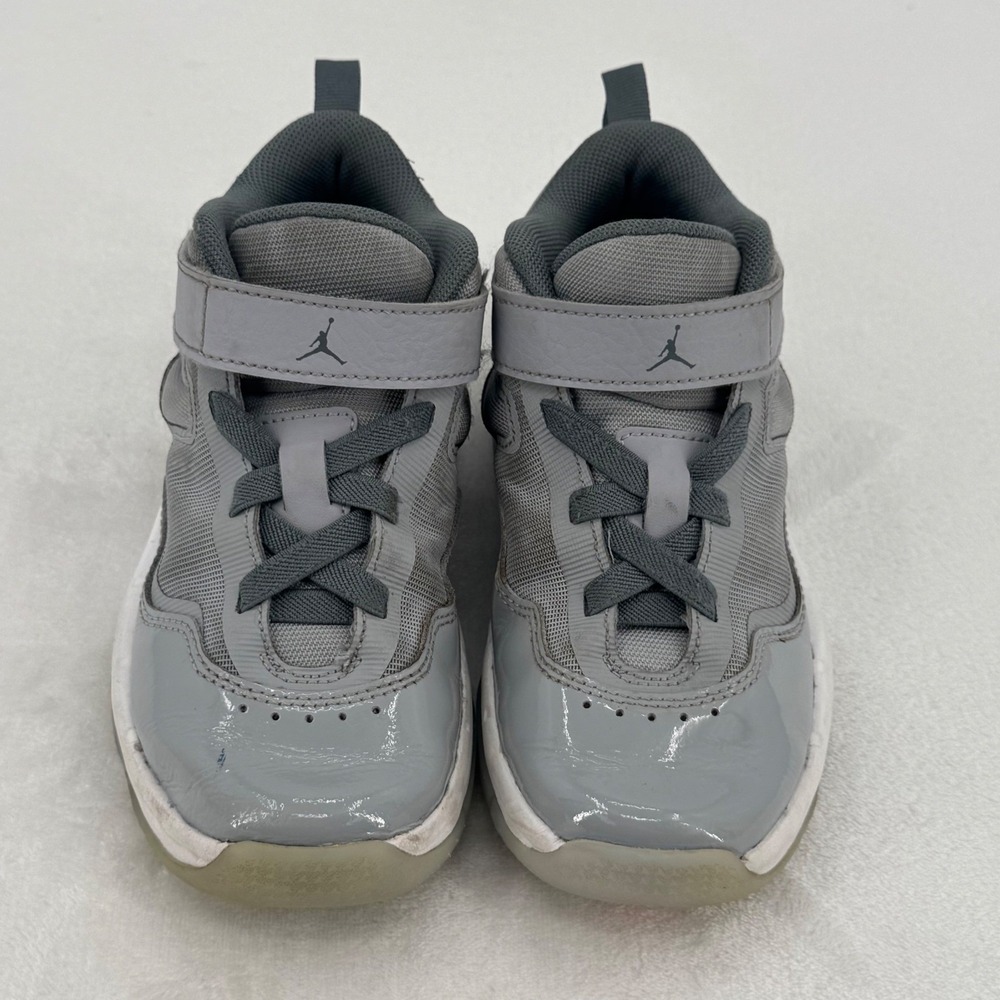 Nike Air Jordan Stay Loyal 3 Kids Sneakers Size 13C Wolf Grey Patent Leather AJ4